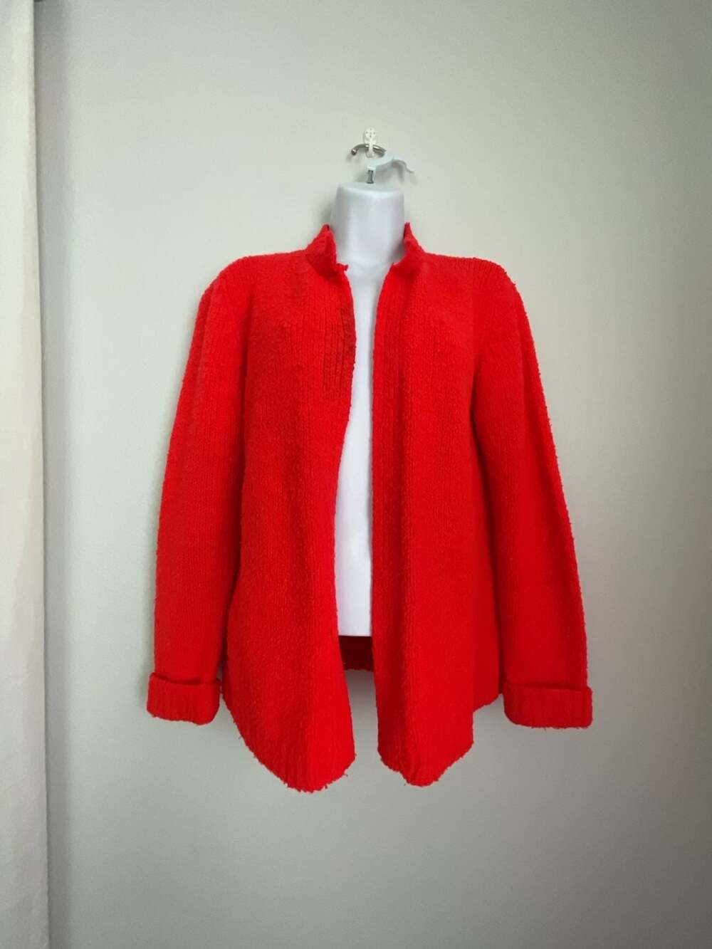 LeRoy Knitwear Vintage Red Open Front Cardigan Sweater
Retro